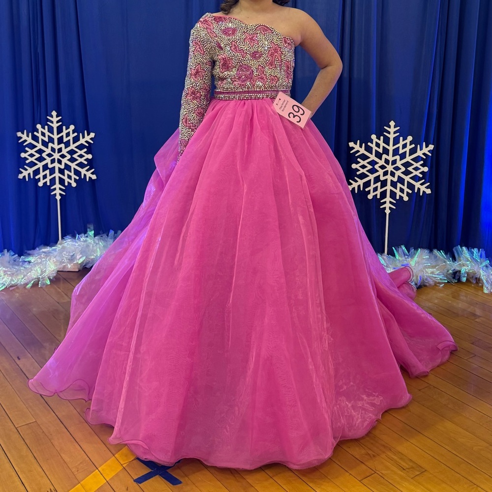 Pageant Dress - Picture 2 of 4